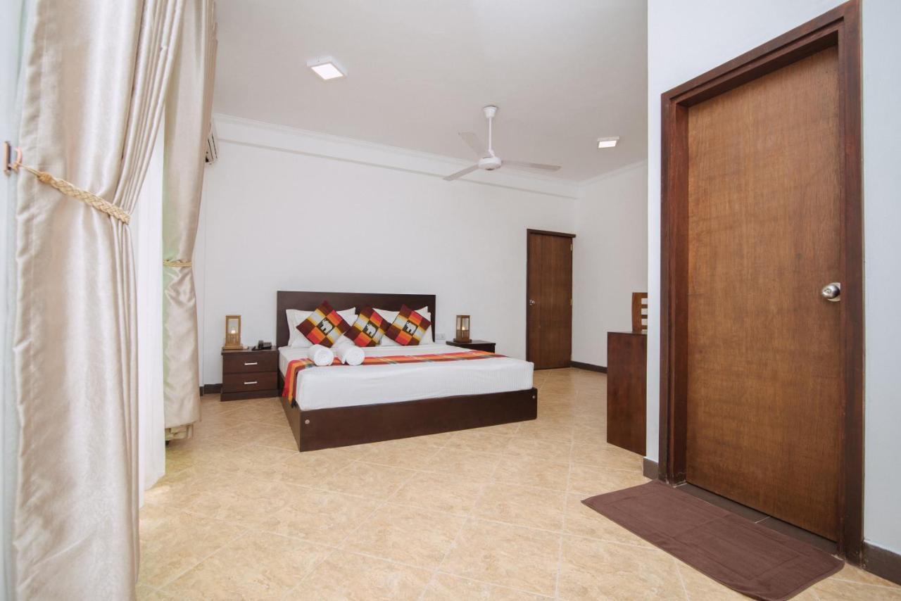 The Peak Pavilion Kandy Exterior photo